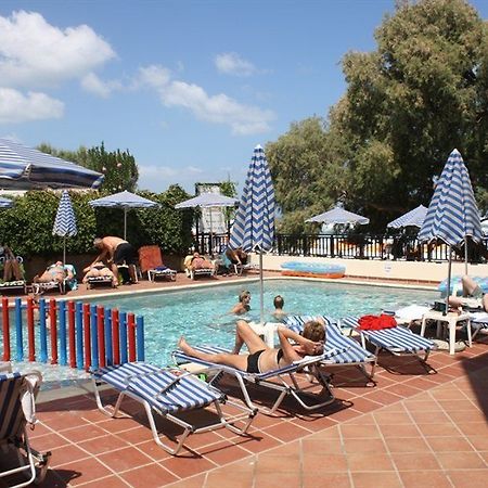 Margarita Beach Hotel Agia Marina Exterior foto